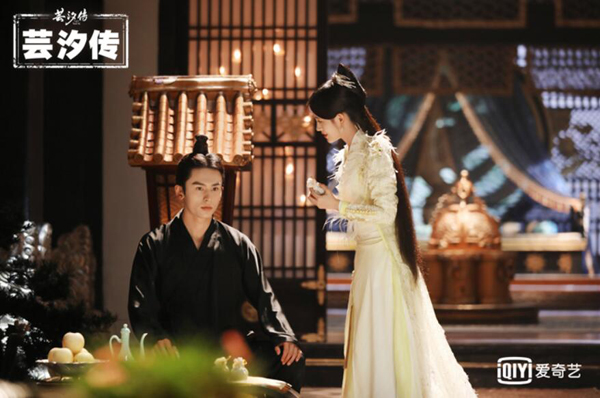 鞠婧祎张哲瀚《芸汐传》玩转先婚后爱新操作