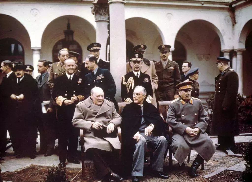 丘吉尔、罗斯福、斯大林在雅尔塔会议