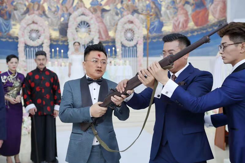 《许你浮生若梦》幕后推手遭毒手 薛亦伦被刺