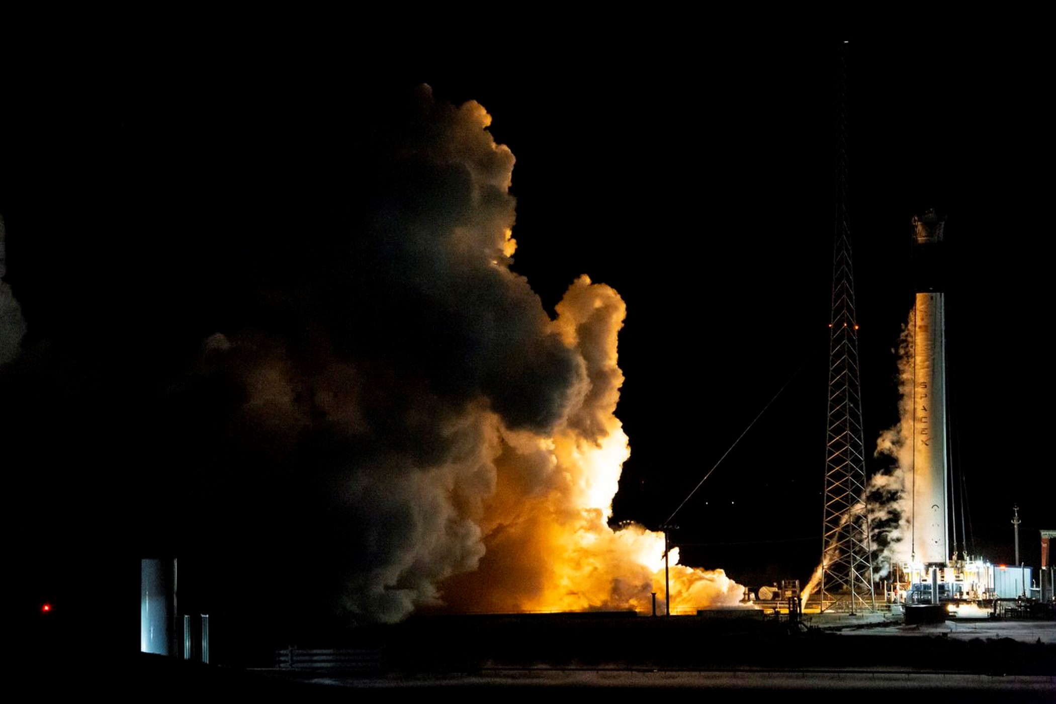 SpaceX˰ӥ9 ս1