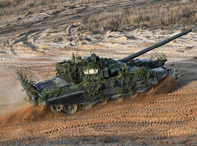 俄司令：“坦克两项专用赛车”总算装备部队了