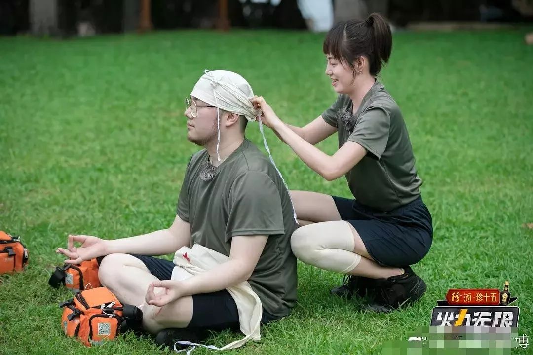 排爆机器人、两栖登陆船，这个大国情怀的节目太硬了