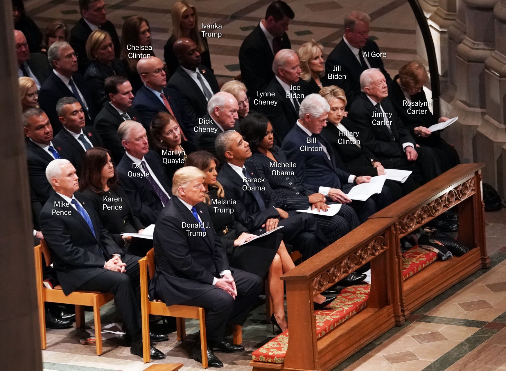 现任与前任齐聚：美国5位在世总统参加老布什国葬