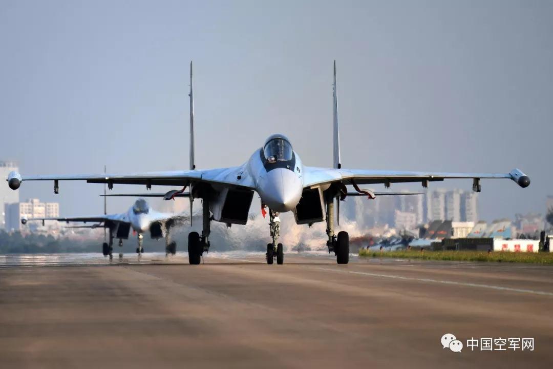 中国空军苏-35战机为何能迅速形成战斗力