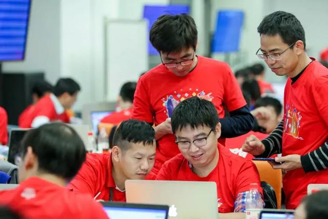 互联网公司每年递增20%外包工最高月薪超8万