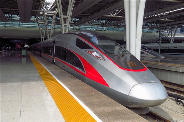 中国第一高铁赚钱能力惊人！简直是摇钱树