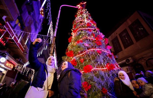 和平不易！叙利亚首都民众时隔多年再迎圣诞节气氛