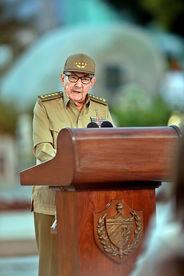 劳尔·卡斯特罗：古巴已准备好面对美国的对抗态度