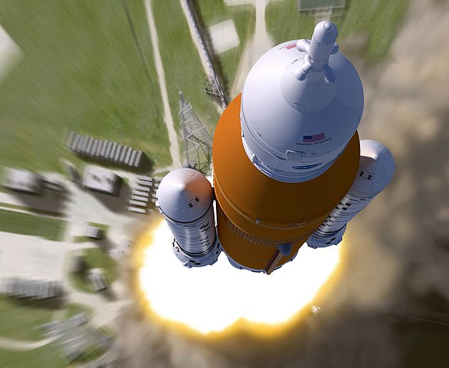 美载人登陆火星火箭是个巨无霸 仅主燃料箱就高达61米