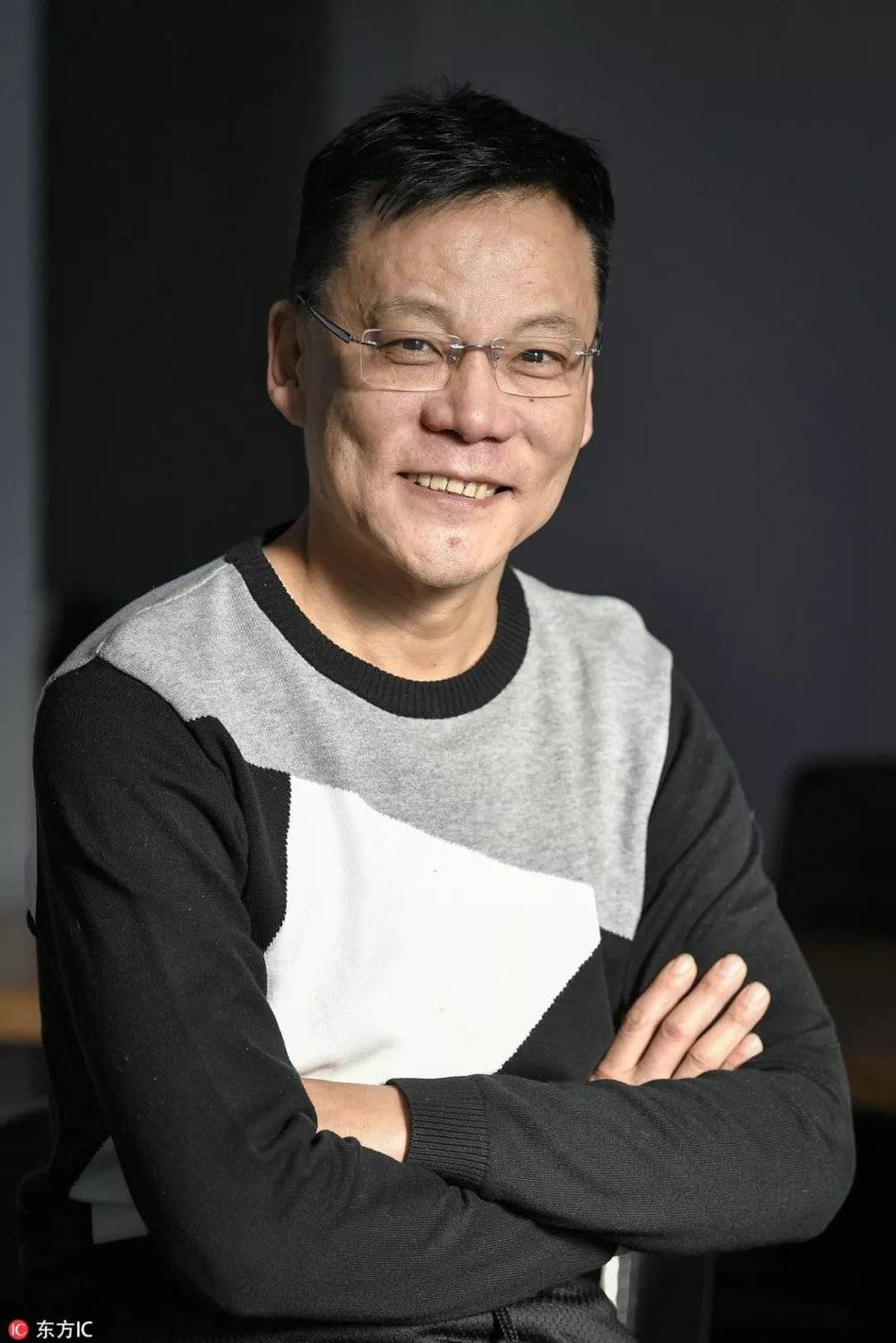 刘强东开除兄弟,李国庆开除自己,互联网大佬们怎么了?