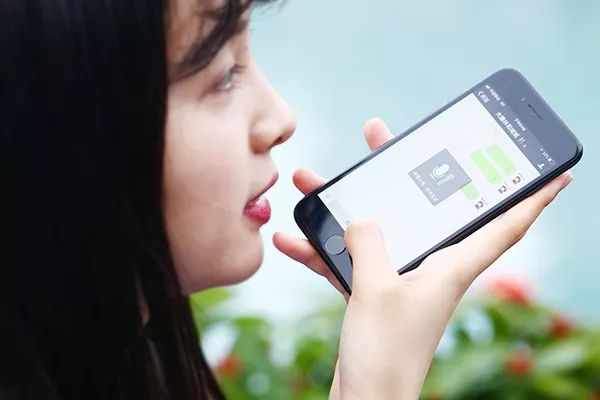 世纪疑问：为什么微信一直没有夜间模式？