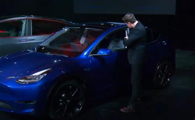 售价3.9万美金—6万美金，特斯拉Model Y全球首发