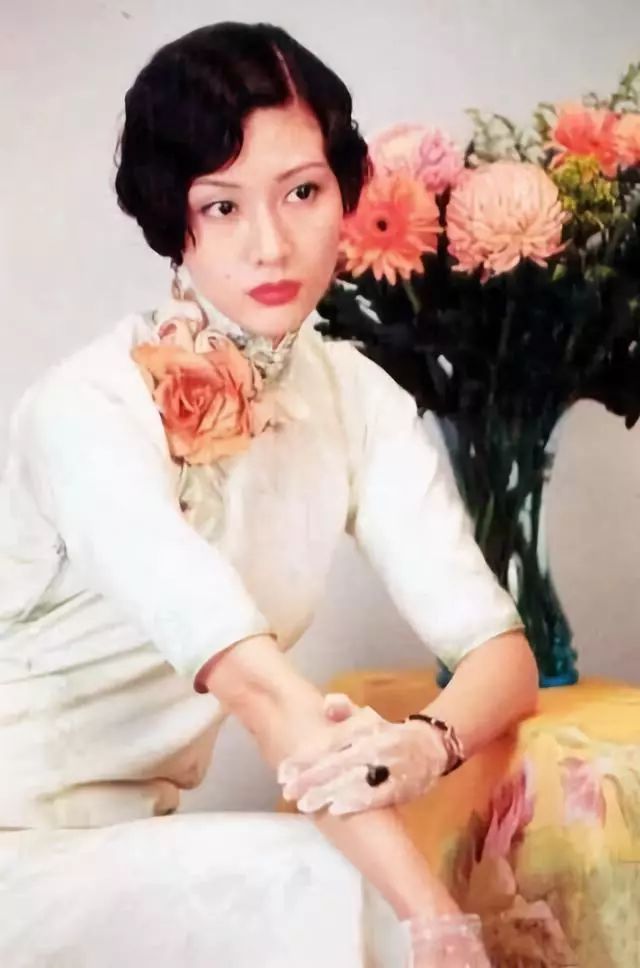 豪门儿媳李嘉欣：一个月200万生活费，是不是活得挺惨的？