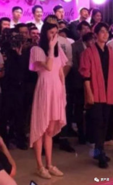 奚梦瑶的盛大求婚仪式，有钱人的审美好奇怪？