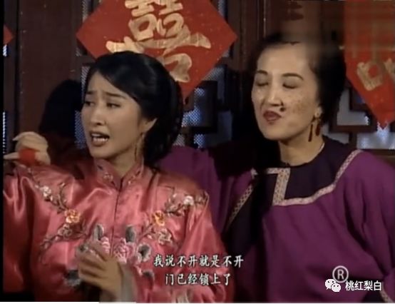 拍拖10年才结婚55岁追生二胎，她到底图影帝老公什么？