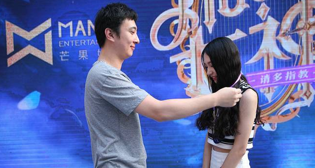 王思聪用一千万签下的女神 你看值这个价吗？

