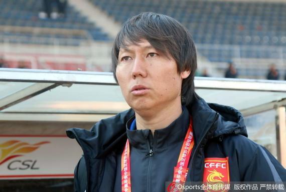 李铁:三个丢球难以接受 换上卡库塔就是要用速