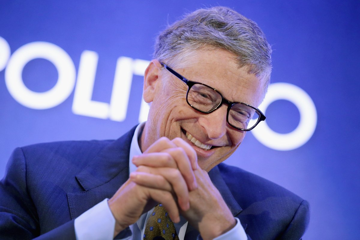 微软创始人比尔·盖茨（Bill Gates）。盖茨一直公开表示，不会把拥有的849亿美元财富留给自己的三个孩子。据称，盖茨的三个孩子将每人仅能得到1000万美元。“我真心认为，留给孩子太多钱绝对不是在帮助他们，”盖茨曾在问答网站Reddit上说。盖茨在1994年成立了比尔和梅琳达盖茨基金会，该基金会目前的资产高达360亿美元。盖茨还与他的老朋友巴菲特一起，发起了名为“捐赠誓言”（ Giving Pledge）的活动，鼓励其他亿万富翁向慈善事业捐献至少一半的财富。