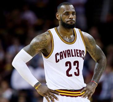 联盟禁赛格林引骂声一片 詹皇已成头号攻击对