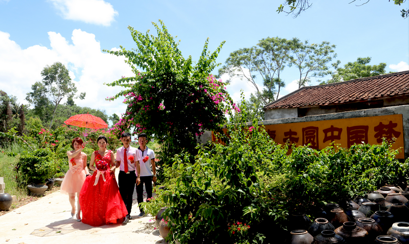 万宁独特的乡村婚礼