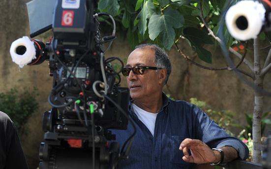 伊朗电影大师阿巴斯因癌症逝世 终年76岁