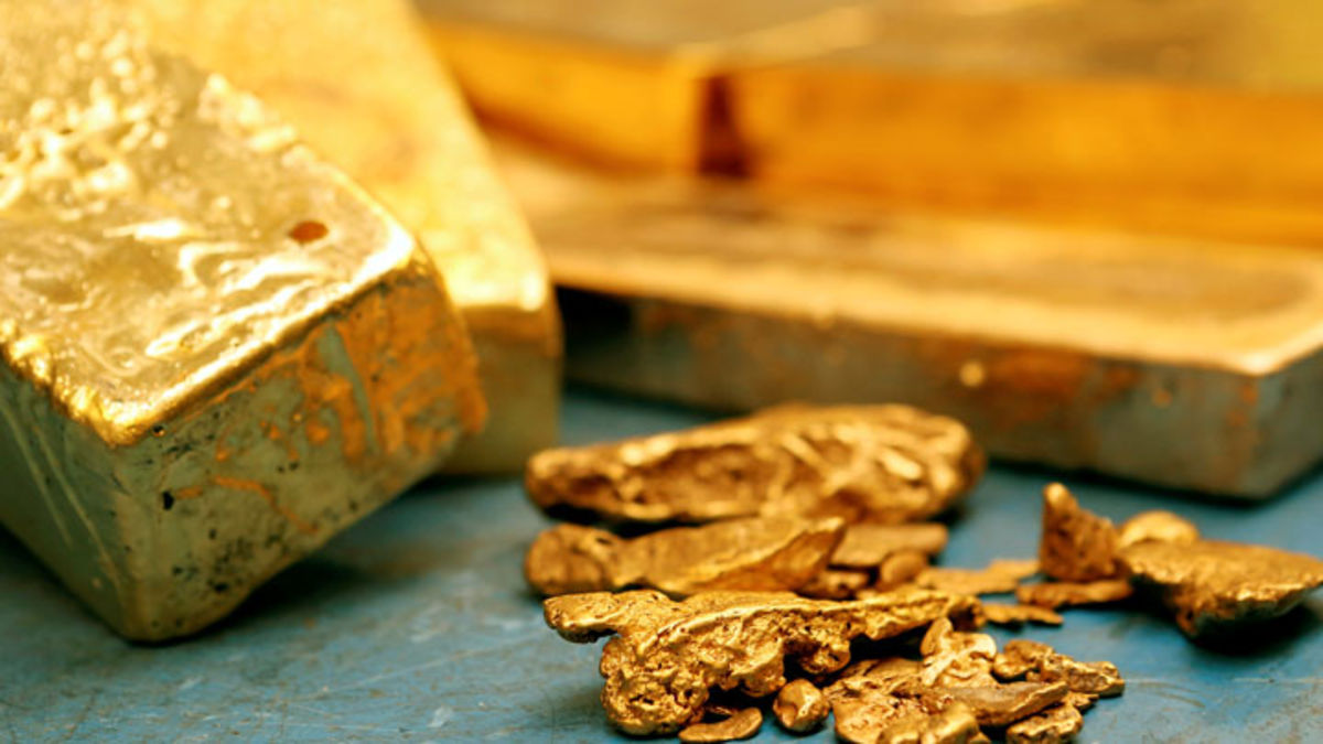 乱世买黄金:全球黄金持仓今年增长超500吨 金