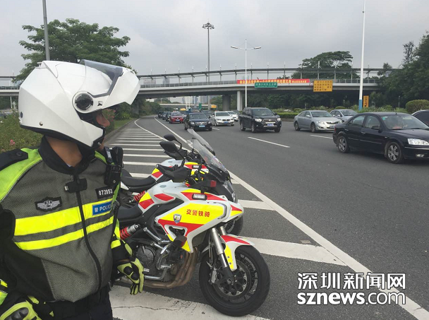 深圳多乘员车道开出首张罚单(图)