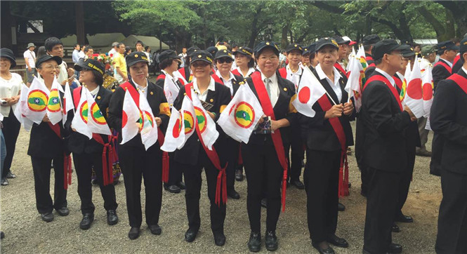 日本战败71周年 这些台湾人到靖国神社拜了鬼(图)