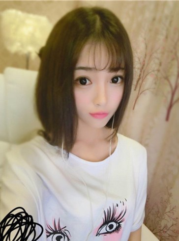 网友评最甜10位女主播:卡卡第十 慕诗琪第三_|女主播|卡卡esports电子竞技_凤凰网