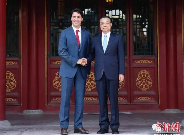 加拿大申请加入亚投行，美国铁哥们转向中国？