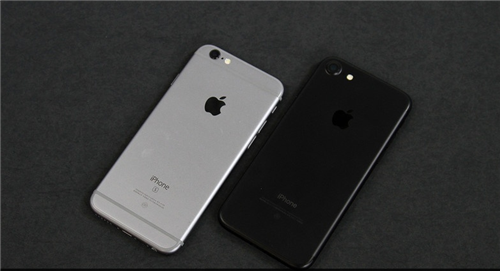 iPhone7今日上市 苹果7黑色对比6s怎么样