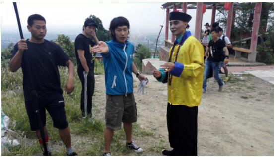 僵尸王爷昨日“复活” 战神白虎背水一战!!_河南频道_凤凰网