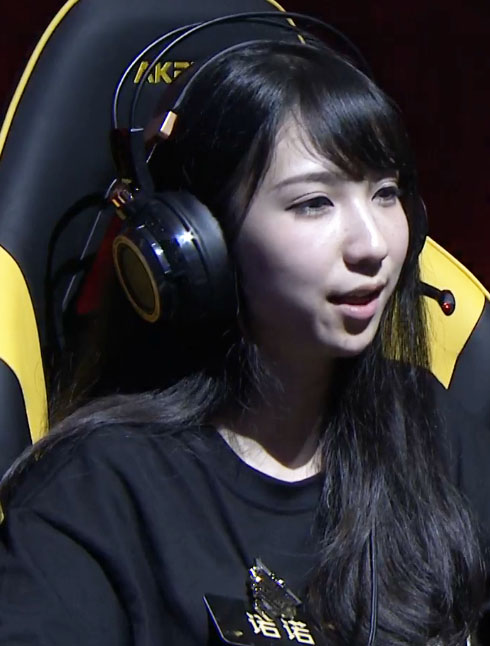 有颜值还是实力?LOL主播对抗赛妹子大盘点_|