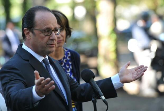 法国总统迫于右翼压力 允许不再建难民营