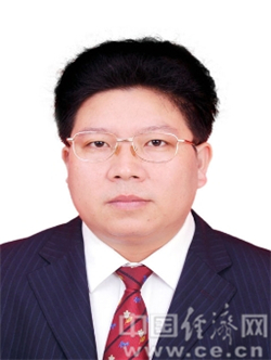 吴胜华提名为黔南州州长 向红琼调任省民宗委党组书记