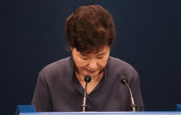 朴槿惠“第一红人”涉腐被搜查，涉嫌私有化两大财团