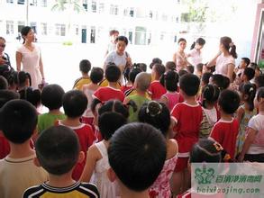 北京7名小学生确诊手足口病：整班停课 全校消毒