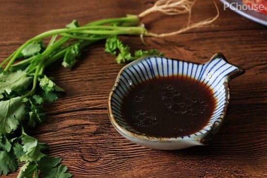 秋风起而食腊味 广式传统美食腊肉饭