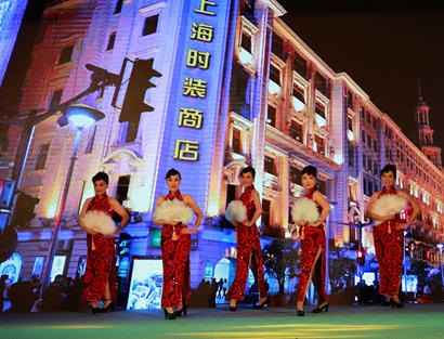 上海癌症康复学员表演旗袍秀《夜上海》