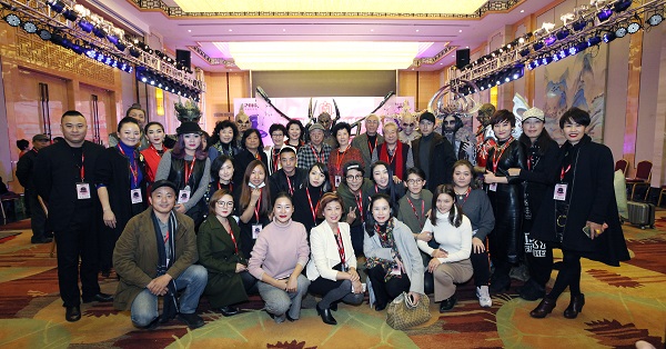 中国影视化妆金像奖在京举行 《寻龙诀》化妆师摘奖
