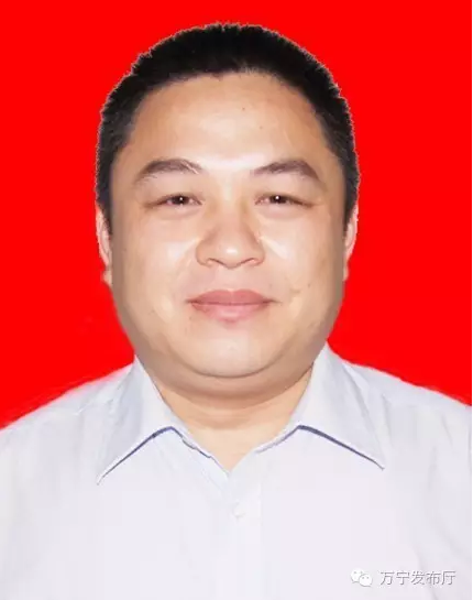 免去卓林梅同志市委统战部部长职务,另有任用;免去彭玉斌同志市委常委
