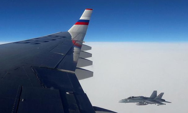 总统专机遭3架瑞士战机包围 俄罗斯向瑞士要说法
