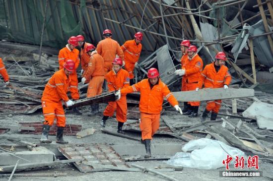 江西电厂坍塌事故遇难人数升至74人 68人确认身份