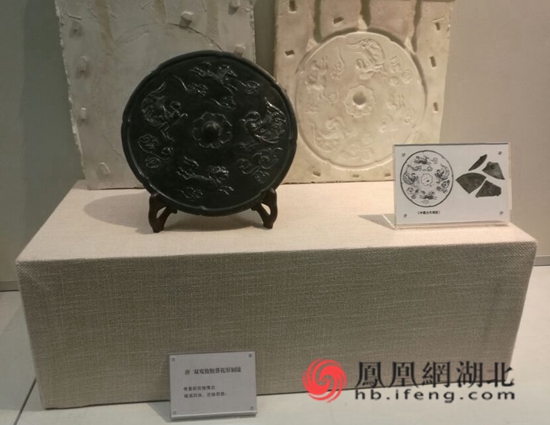 武汉博物馆展示“妙手呈金”