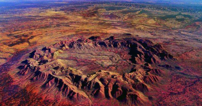 
全球最大的五个陨石坑，最后一个看的人心慌






