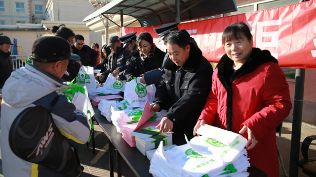 逾8成被访北京市民表示春节不放烟花爆竹