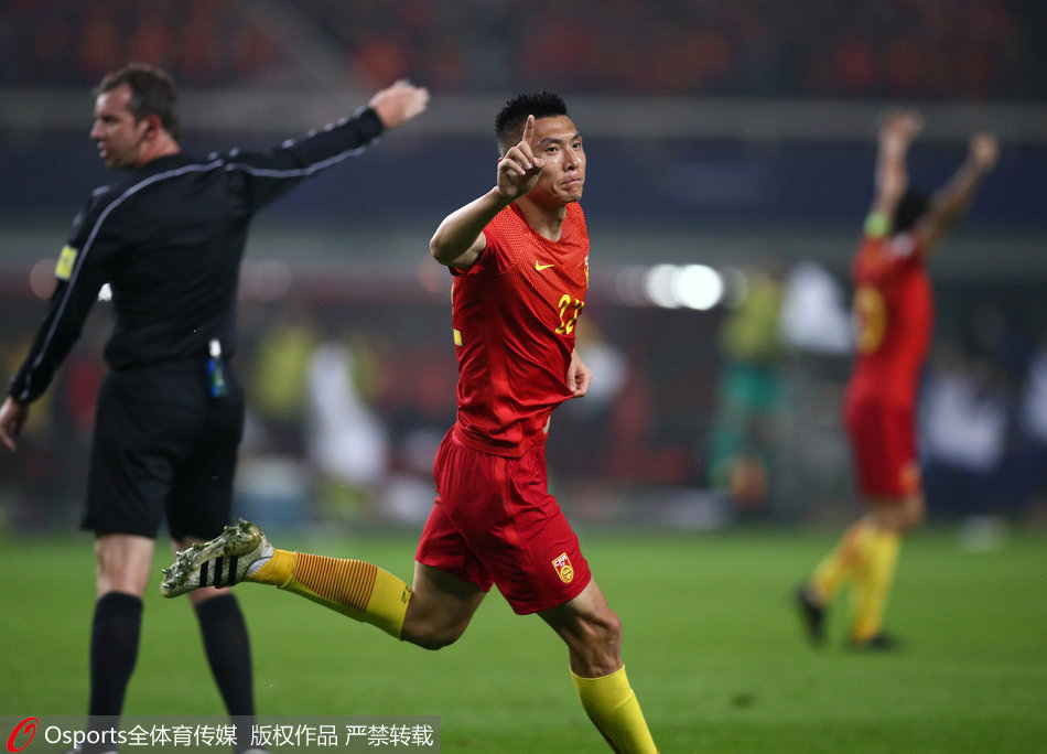 世预赛十二强赛:于大宝进球中国1-0韩国