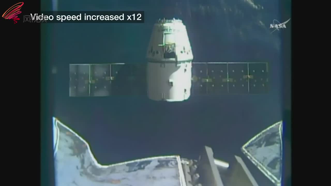 SpaceX无人货运龙飞船返回地球 带回大量实验品