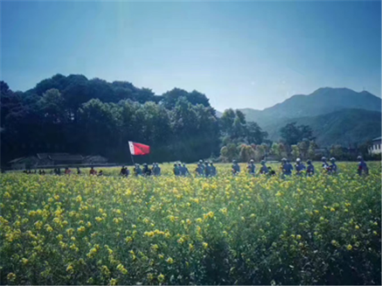 ꣬ԡɫ֮