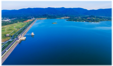 盛幼群:深氧茶旅小镇位于江苏省宜兴阳羡生态旅游度假区内,总面积为10